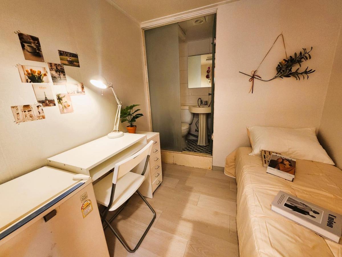 Oreum Stay Myeongdong - Female Only Сеул Екстериор снимка