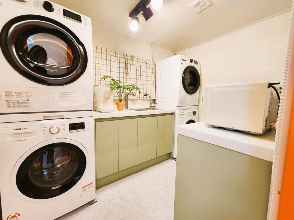 Oreum Stay Myeongdong - Female Only Сеул Екстериор снимка